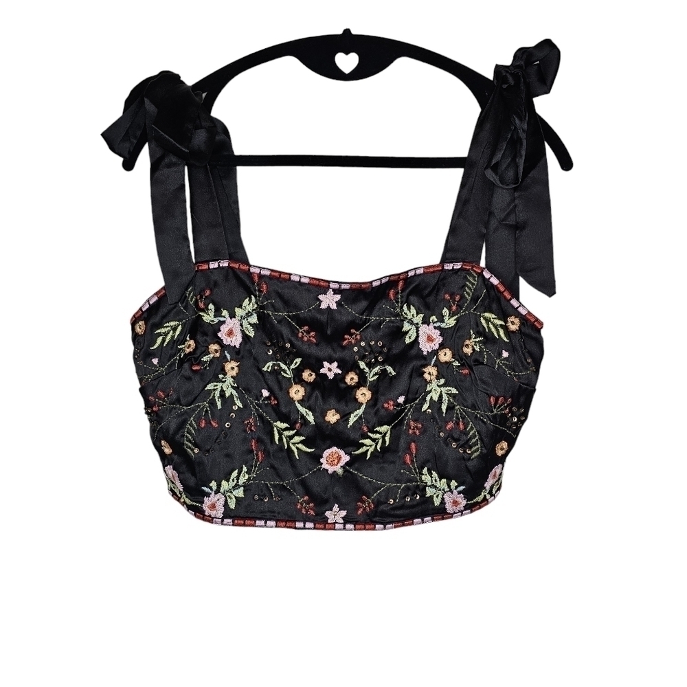 Free People Ensemble Petra Black Satin Pant Crop Top Set Embroidered Size 8 - Picture 8 of 13